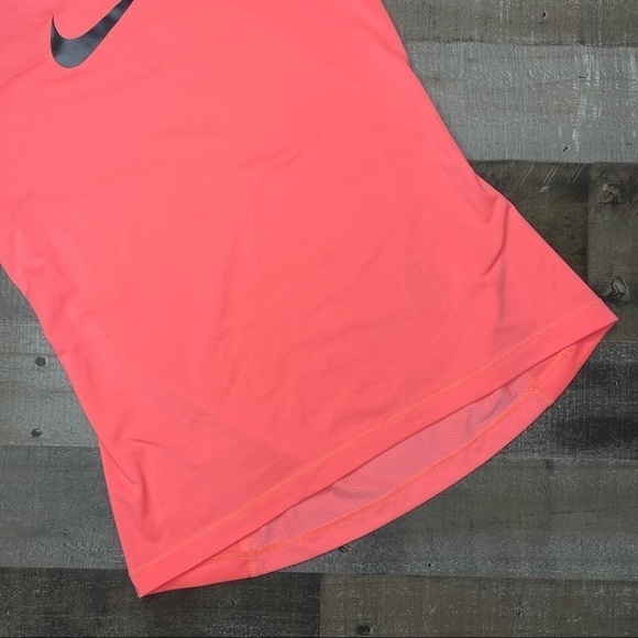Nike Racerback Tank Top size Small - Picture 3 of 12